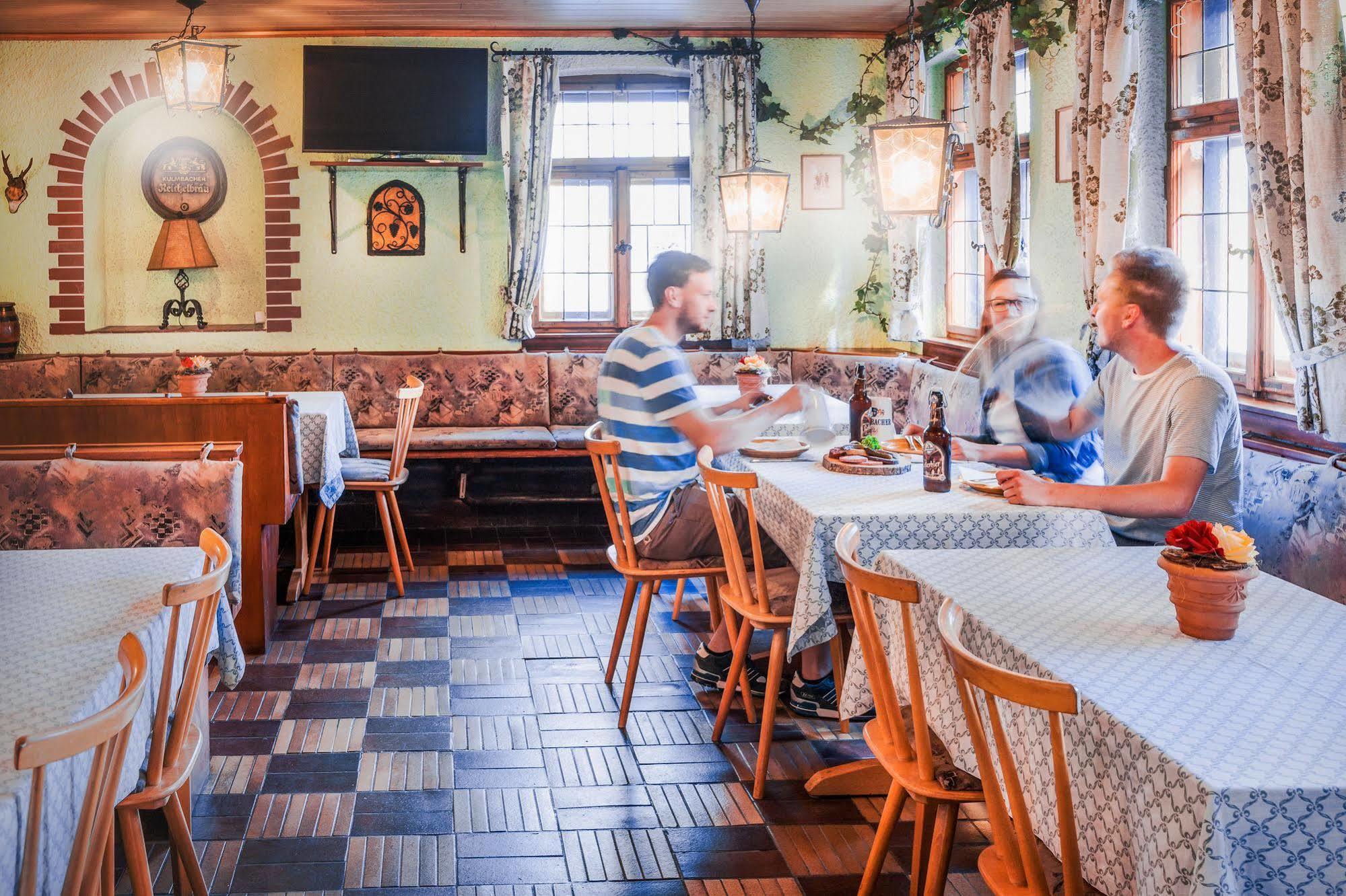 Hotel Ertl Кульмбах Екстер'єр фото