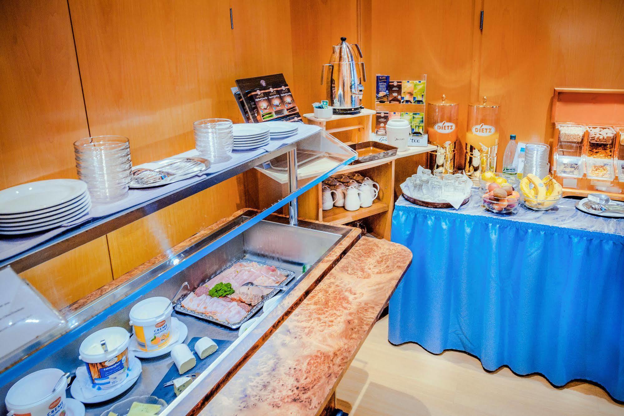 Hotel Ertl Кульмбах Екстер'єр фото